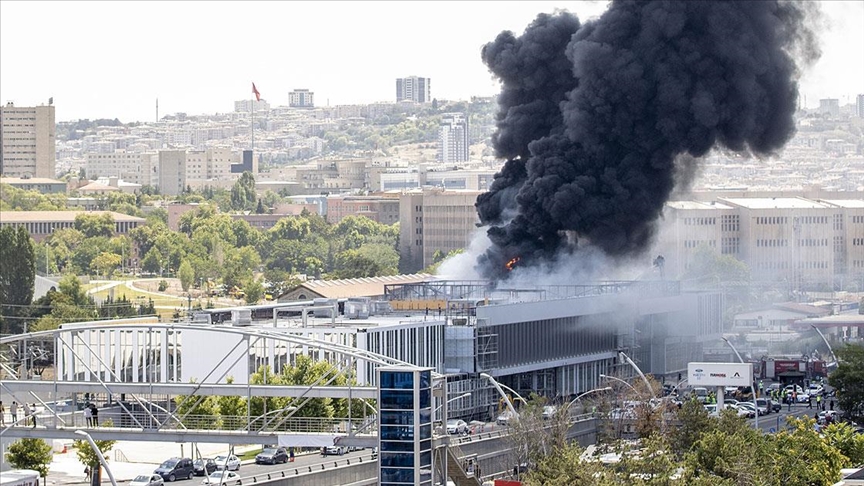 Ankara’da özel hastane inşaatında yangın