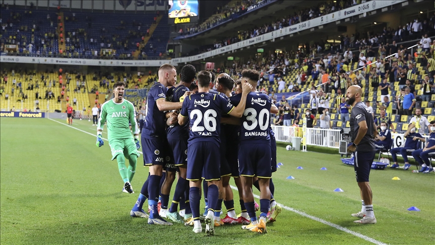 Fenerbahçe, Avrupa Ligi play-off turu ilk maçından galibiyetle ayrıldı