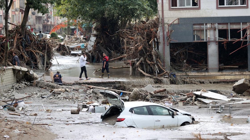 AFAD: Sel nedeniyle Kastamonu’da 25, Sinop’ta 2 kişi hayatını kaybetti