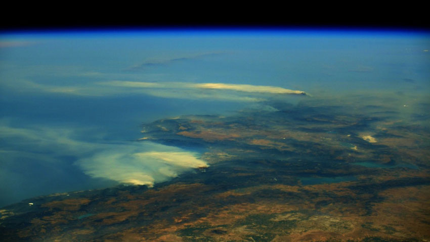 Fransız astronot, Türkiye’deki orman yangınlarının uzaydan görüntüsünü paylaştı