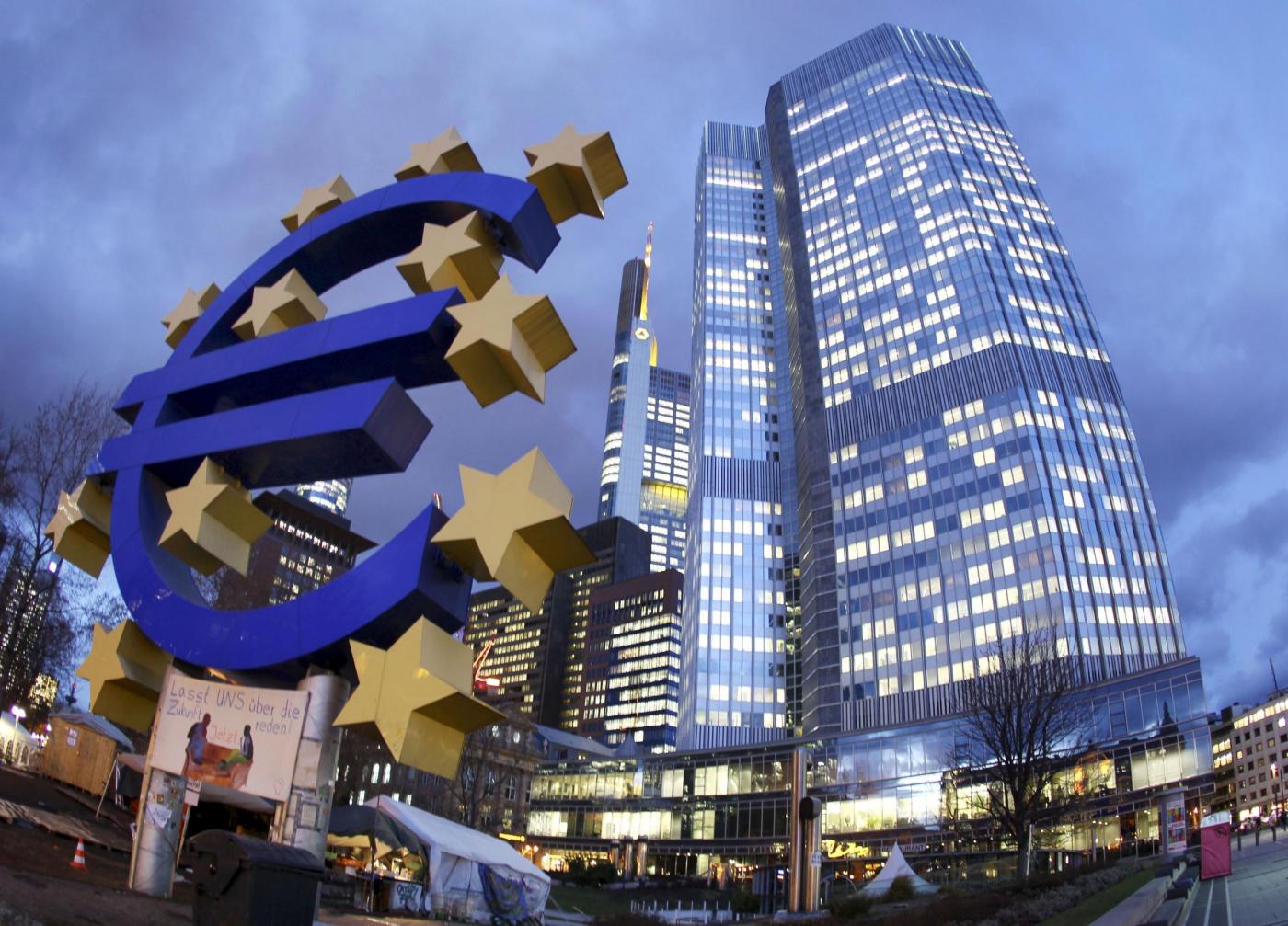Küresel piyasalarda gözler Avrupa Merkez Bankası’na çevrildi