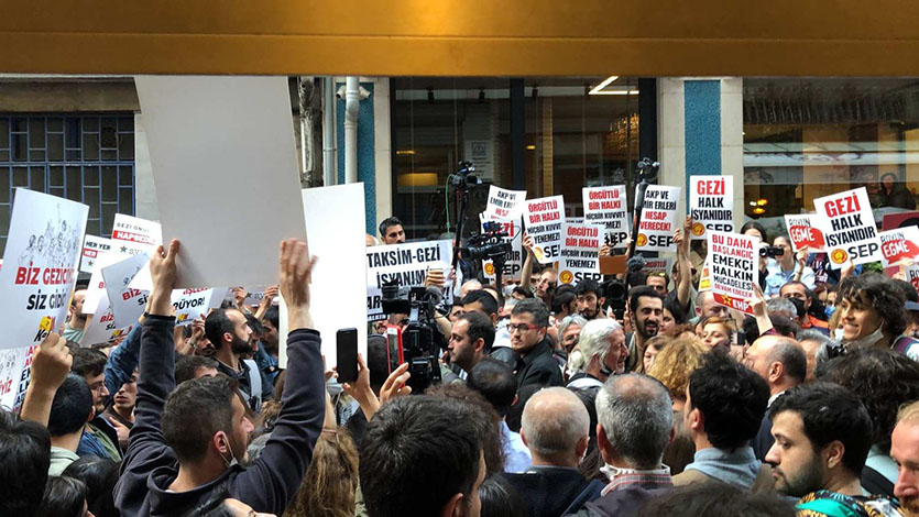 İstanbul’daki Gezi Davası protestosuna polis müdahalesi