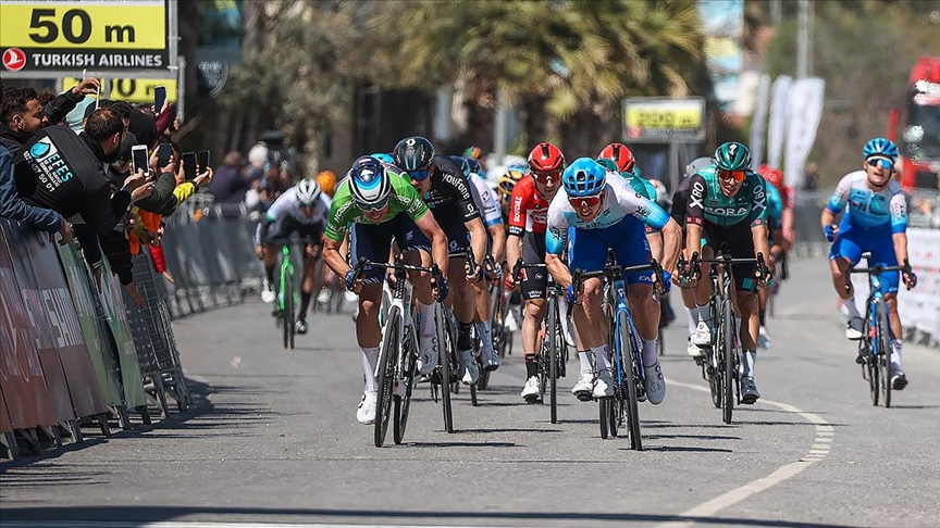 57. Cumhurbaşkanlığı Türkiye Bisiklet Turu’nun ikinci etabını Avustralyalı bisikletçi Groves kazandı