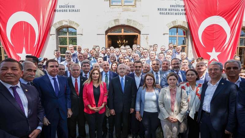Kemal Kılıçdaroğlu: Meclis tatile girdi diye oturmadık