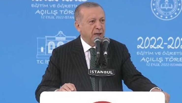 Recep Tayyip Erdoğan, Tunç Soyer’i hedef aldı: Kendi ecdadına sövdürmeye çalışan…