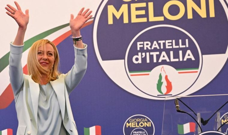 İtalya’daki seçimleri Giorgia Meloni kazandı
