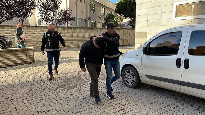 İstanbul merkezli “sağlık yolsuzluğu” operasyonunda 52 zanlı yakalandı