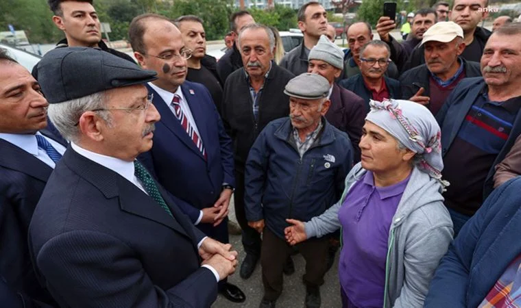Tokat’ta üreticilerden Kılıçdaroğlu’na ‘kasket’, yurttaş böyle seslendi: ‘Hoş geldin çiftçi Kemal’
