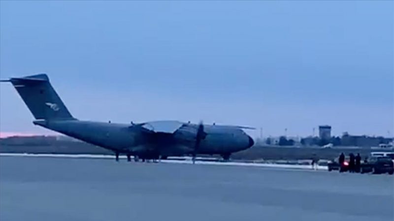 MSB: Ukrayna’dan gelen A400M uçakları Kayseri’ye indi