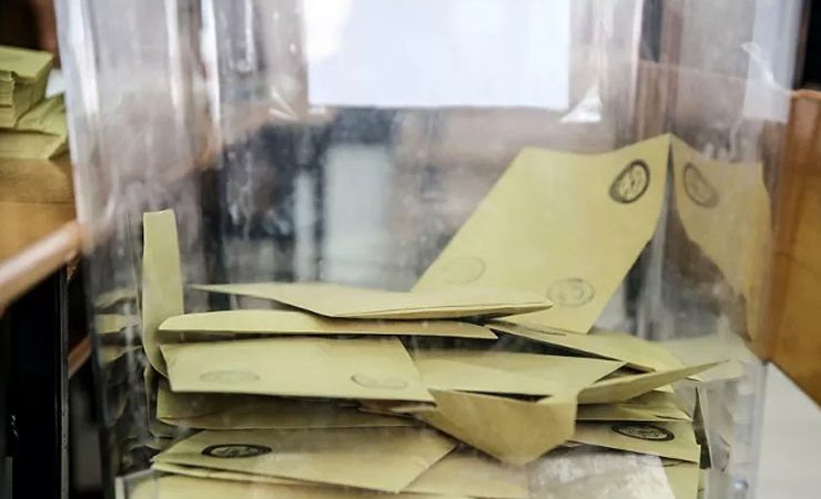 Türkiye, yarın ilk kez Cumhurbaşkanı Seçimi ikinci tur oylaması için sandık başına gidiyor