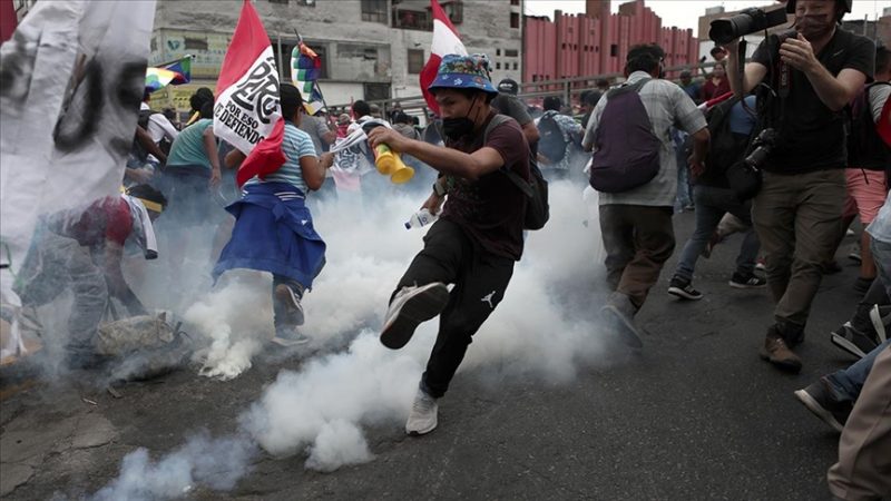 Peru’da hükümet karşıtı protestolarda ölenlerin sayısı 43’e yükseldi