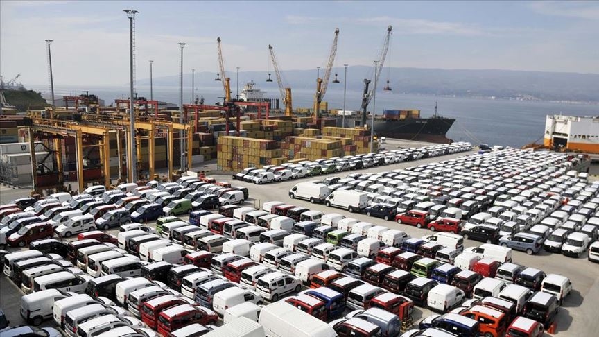 Türkiye’nin geçen yıl hafif ticari araç ve kamyon ihracatı 5 milyar doları aştı