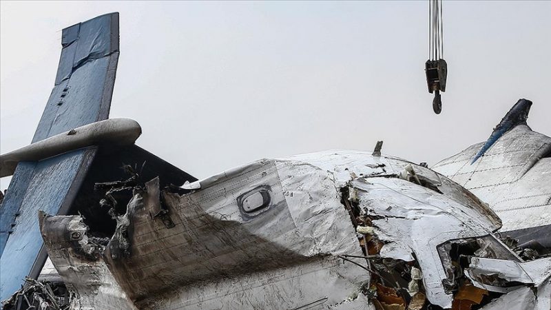 Nepal’de 72 kişiyi taşıyan uçak düştü