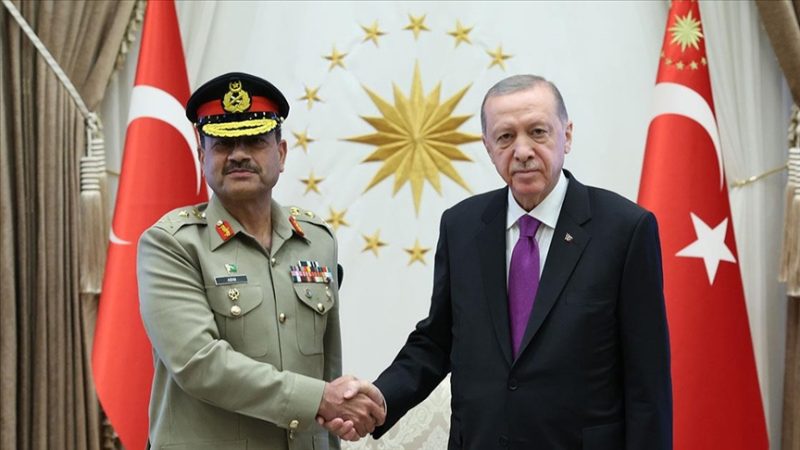 Cumhurbaşkanı Erdoğan, Pakistan Kara Kuvvetleri Komutanı Munir’i kabul etti