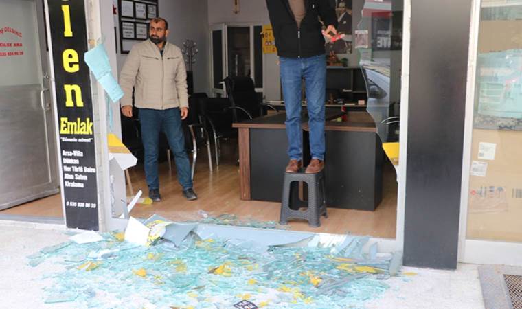 Ankara’da doğalgaz patlaması: Dükkanın camları aşağı indi!