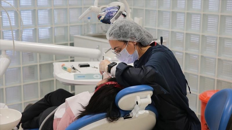 “Aile Diş Hekimliği” uygulaması 2024’te 20 ile yaygınlaştırılacak