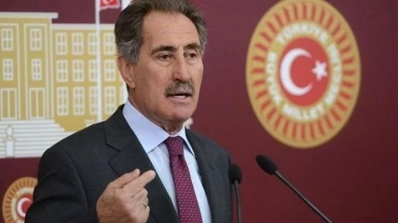 Eski Bakan Ertuğrul Günay, CHP’nin adaylık teklifini reddetti