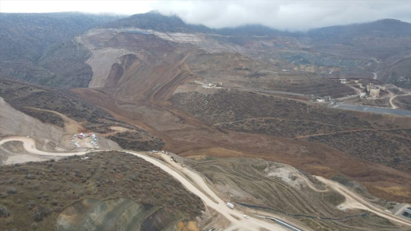 Erzincan İliç’teki maden faciasında gözaltına alınan 8 şüpheli adliyeye sevk edildi