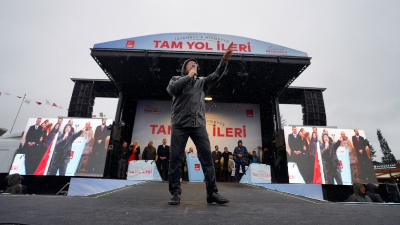 İmamoğlu, Erdoğan’a rest çekti: ‘İsterse Ankara’dan 17 değil, 27 bakanla gelsin!’