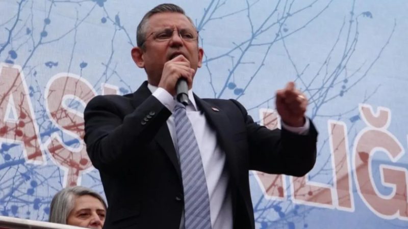 CHP lideri Özel, Trabzon’da yurttaşlara seslendi, anketlerde önde olduklarını söyledi:Hesapları bozulacak
