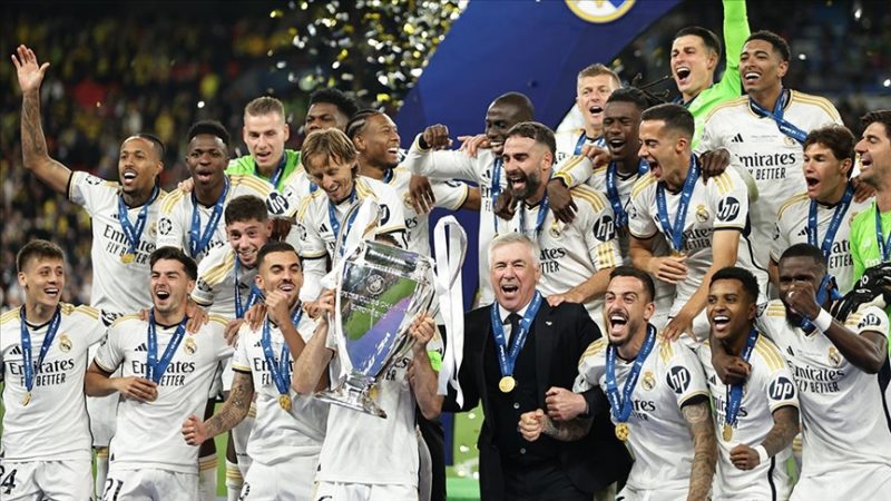 Real Madrid, UEFA Şampiyonlar Ligi şampiyonluğunu kutladı